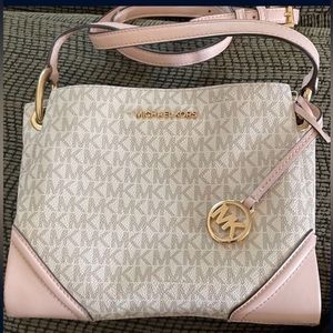 Michael Kors crossbody purse
